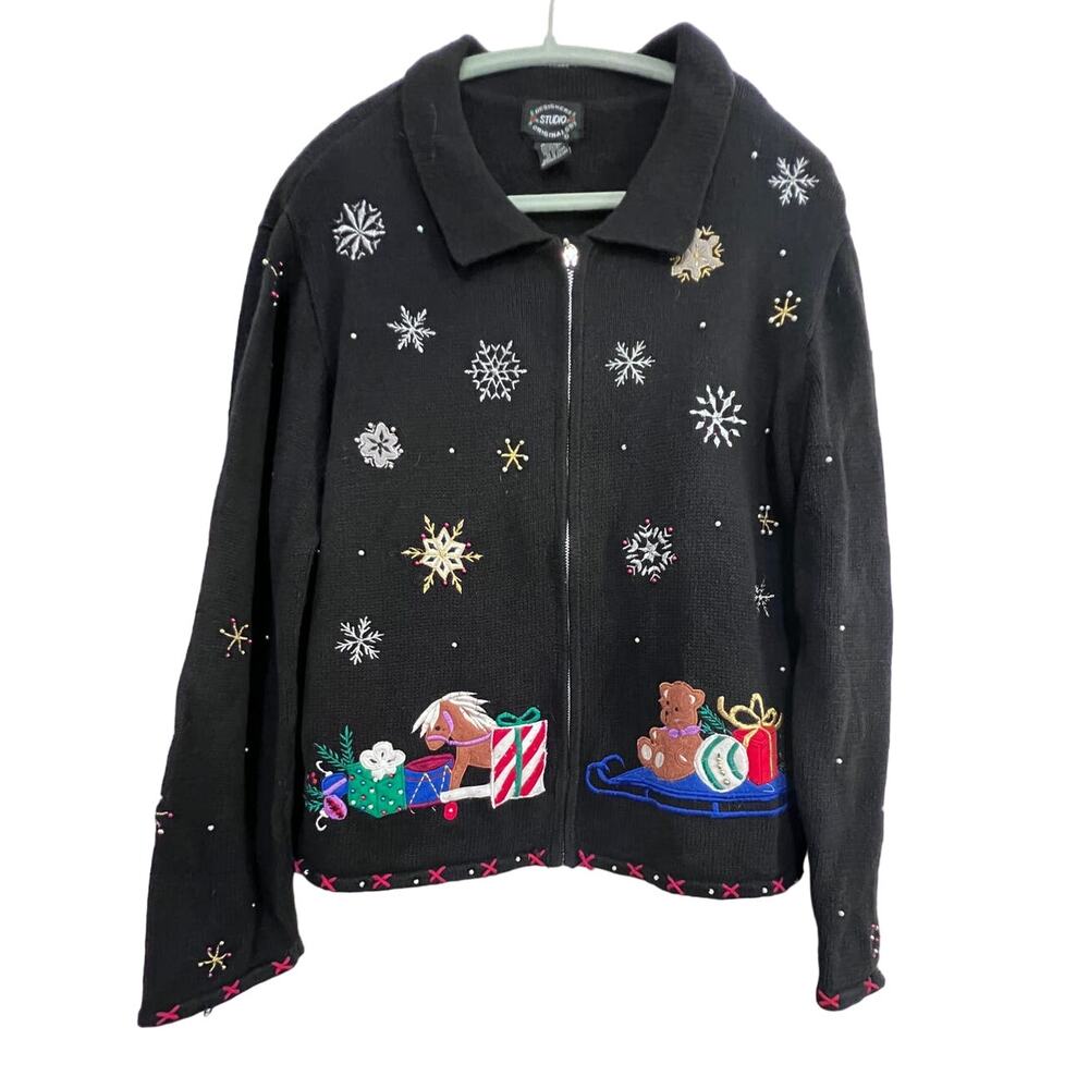 Vintage‎ Christmas Sweater Santa Snowflakes Black Cardigan Sz Large Grandma Core
